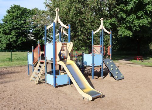 Klätterställning i sandlåda